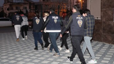 Mersin’de yasa dışı bahis operasyonu: 16 gözaltı