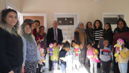 Tarsus Belediyesi kırsal mahallelerde açtığı kreşlerle eğitime yeni bir boyut katıyor