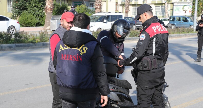 Mersin polisi huzur için çalışıyor