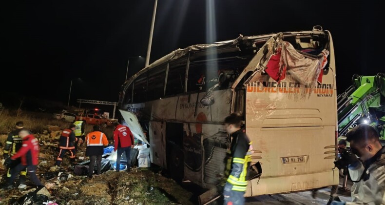 Mersin’de yolcu otobüsü devrildi: 9 ölü, 28 yaralı