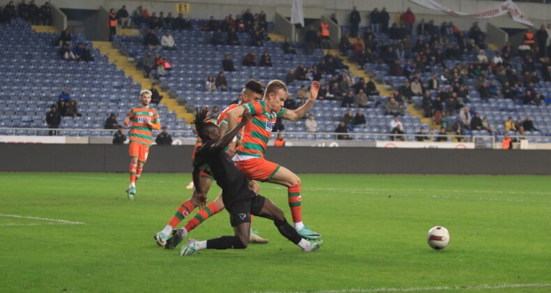 Hatay berabere kaldı