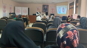 Mersin’de “En İyi Narkotik Polisi Anne” projesi eğitimleri sürüyor