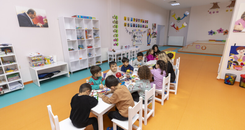 Gülnar çocuk atölyesi aileleri mutlu etmeyi sürdürüyor