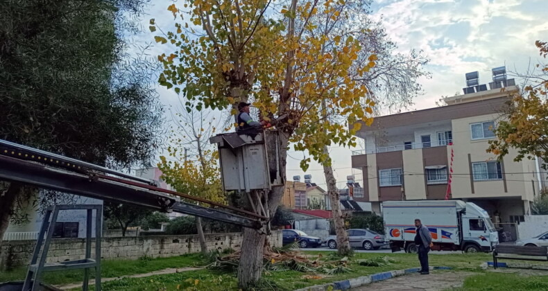 Akdeniz’de park ve yeşil alanlar yenileniyor