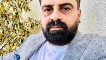 Mersin’de tırın altına giren lüks otomobil hurdaya döndü: 1 ölü