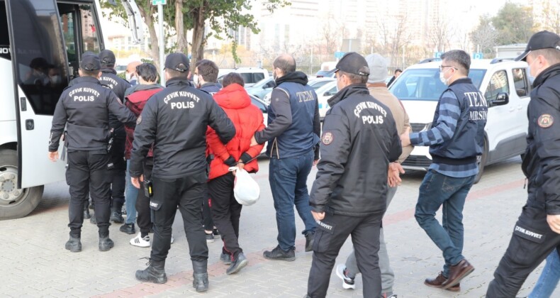 Mersin’de DEAŞ operasyonu: 16 şüpheli adliyeye sevk edildi