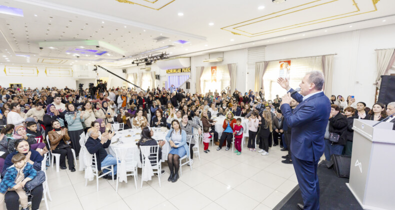 “Belediye başkanı kucaklayıcıdır”