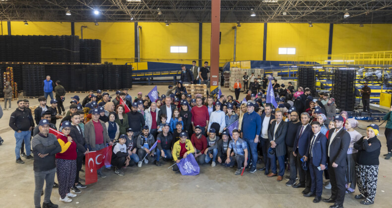 “MERSİN’DE YAŞAYAN HER YURTTAŞIN BELEDİYE BAŞKANIYIM”