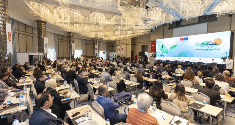 “Mersin’i katılımcı demokrasi ile yönetiyoruz”