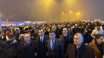 Başkan Özyiğit, “Sessiz Yürüyüş”e katıldı