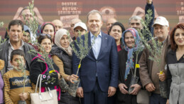 “Ayrım yapmadan hizmet ediyoruz”