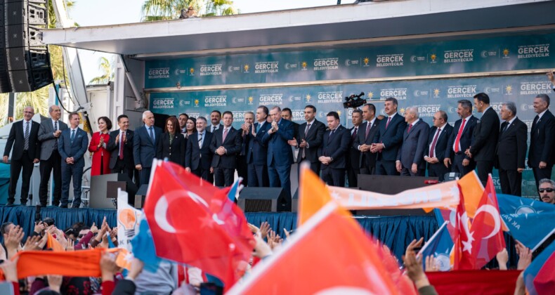 “Bizim yol arkadaşlarımız sizlersiniz”