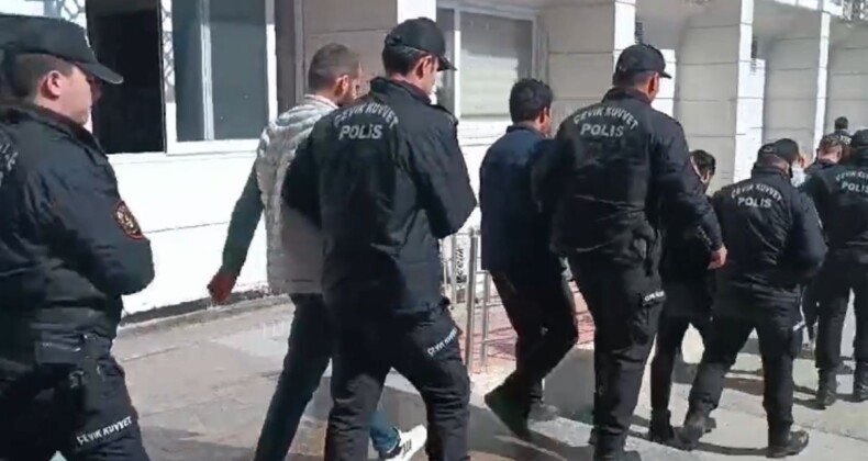 Mersin’de aranan şahıslara şafak operasyonu: 88 kişi yakalandı