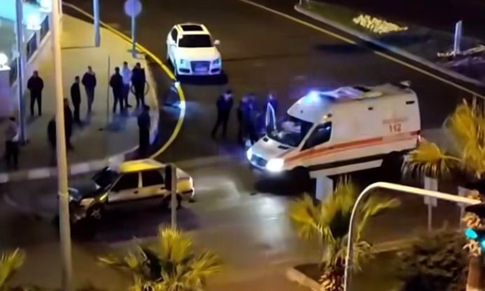 Otomobil ile motosiklet çarpıştı: 1 ölü