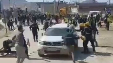 Akkuyu NGS’de gerginlik: İşçiler, firma yetkililerinin araçlarını taşladı