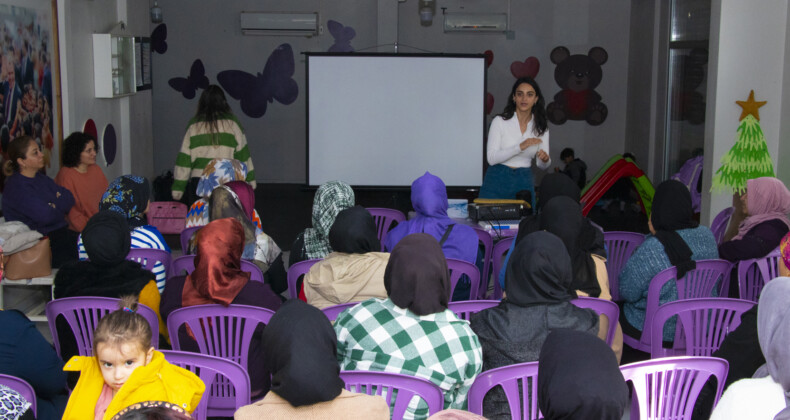 ‘Kadın Eğitim Programı’ ile bilinçleniyorlar