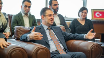“Mersin halkı artık değişim istiyor, hizmet istiyor”