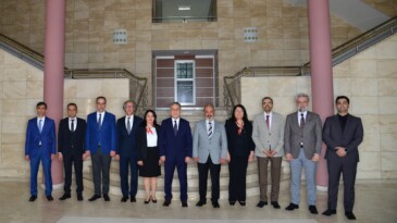 Mersin Üniversitesi’nde bayramlaşma