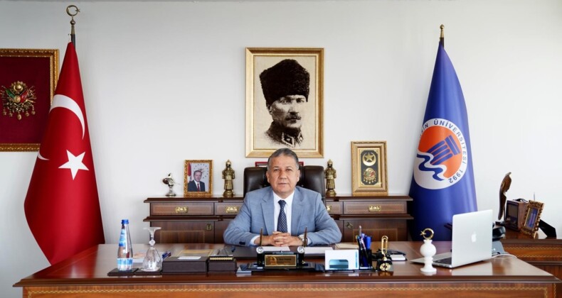 “Anamur ve Aydıncık’ta açılacak yeni bölümler için YÖK’e başvurumuzu yaptık”