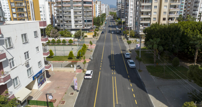 Büyükşehir, kentin dört bir yanında yolları yeniliyor
