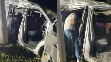 Mersin’de trafik kazası: 2 ölü, 3 yaralı