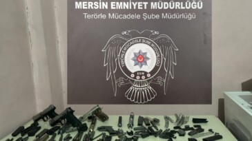 Mersin’de silah kaçakçılarına çifte operasyon