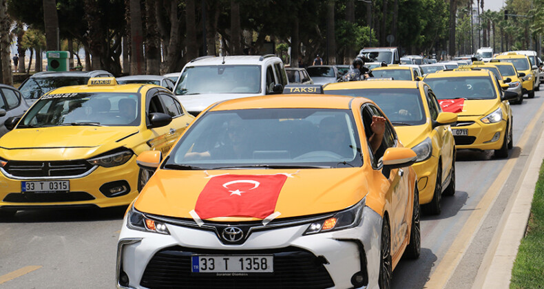 Mersin’de son zamanlarda taksicilere yönelik saldırılar protesto edildi