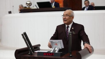 “Tasarruf ilk önce saray ve çevresinden başlamalıdır”