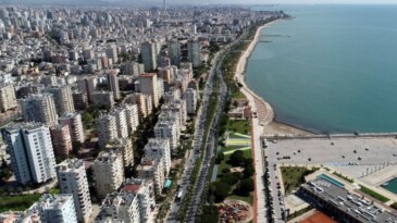 Mersin’de yürüyüş ve gösterilere geçici yasak