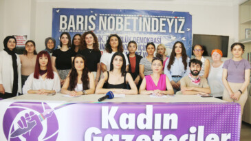 Mersin’de Kadın Gazeteciler Derneği kuruldu