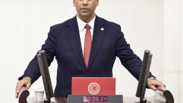 Kıratlı; “CHP’li vekillerin yaptığı barbarlık ve eşkıyalıktır”