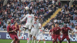 Hatay’a bir darbe de Rize’den: 1-2