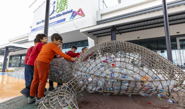 Büyükşehir, ‘Plastiksiz Mersin Sahili’ için çalışıyor