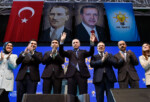 Yüz yıllık oyun bozuluyor!