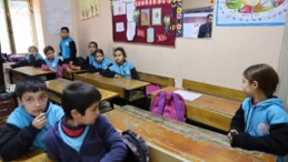 Karnesi boş kalan sırasına bırakıldı