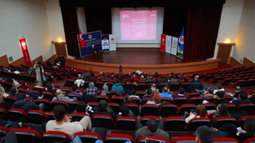 Dezenformasyona Karşı Dirençli Olmalıyız!