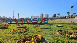 Tarsus, Mersin Büyükşehir Belediyesi’nin Yeşil Dokunuşuyla Güzelleşiyor