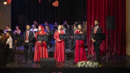 Kent Orkestrası, ‘Sevgililer Günü’ne Özel Romantik Konser Verdi