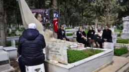 Özgecan Aslan, Mezarı Başında Anıldı
