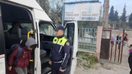 Okul Servis Araçları Denetleniyor