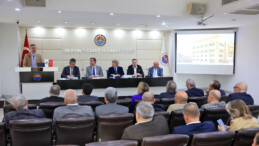 Çakır: “KOBİ’lerimiz Krediye Ulaşamıyor, Sektörlerin Geleceği Risikeye Giriyor”