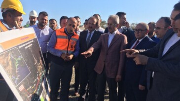 Bakanı Yanlış Bilgilendirmişler!