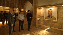 Alanya’da Tekstil Bienali Göz Kamaştırıyor