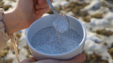 Sahurda chia tohumu tüketin susuz kalmayın