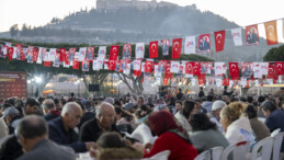 Seçer, Silifke’de Vatandaşlarla İftar Yaptı