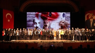 İstiklal Marşı’nın Kabulünün 104. Yılı Mersin’de Coşkuyla Kutlandı