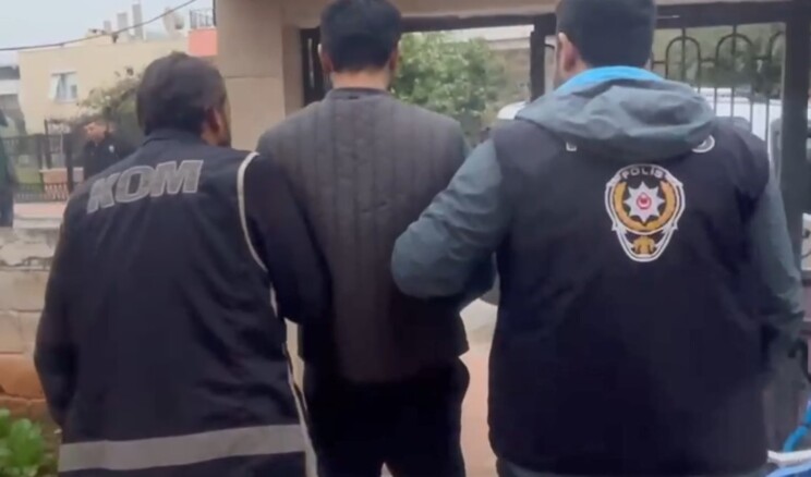 Yurt Dışından Emir Alan Suç Örgütü Çökertildi: 20 Gözaltı