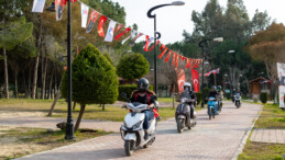 Trafik Kazalarını Azaltacak Çalışma: Motosikletli Kadınlara Güvenli Sürüş Eğitimi