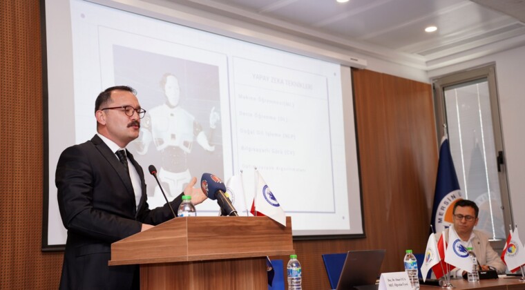 Denizcilikte Yapay Zeka ve Dijitalleşme Paneli Düzenlendi