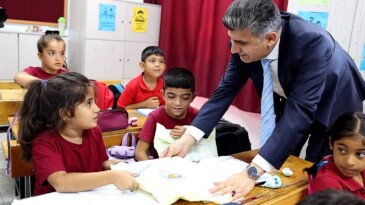 Şener: “Güçlü gelecek, sağlam eğitimle mümkündür”